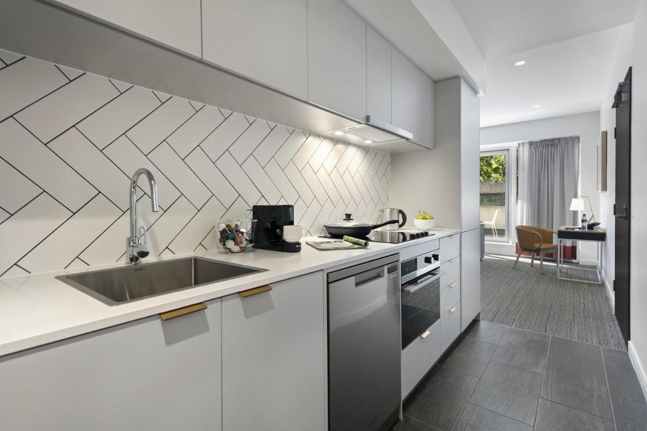 Quest Walk Aparthotel Camberra