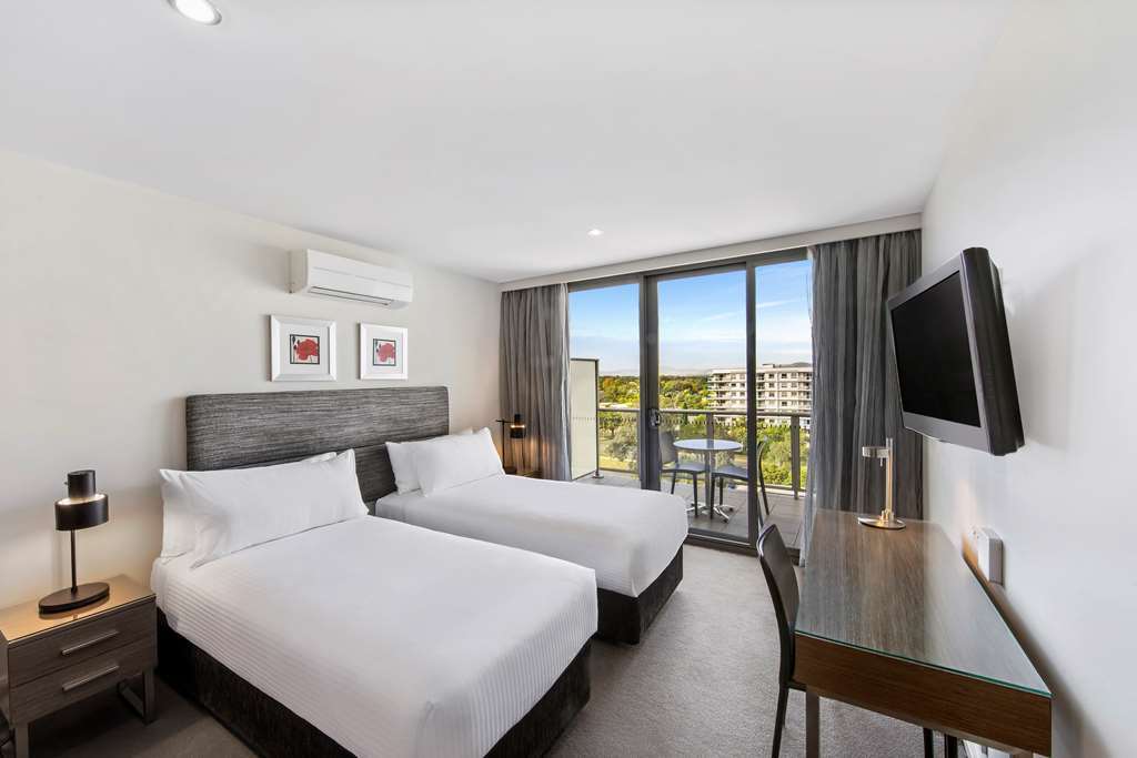 Adina Serviced Dickson Aparthotel Camberra