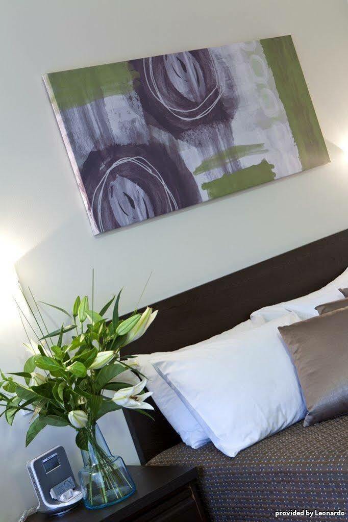 Ibis Styles Tall Trees Hotel 4*