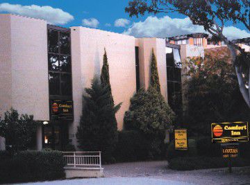 Comfort Downtown Hotel Canberra