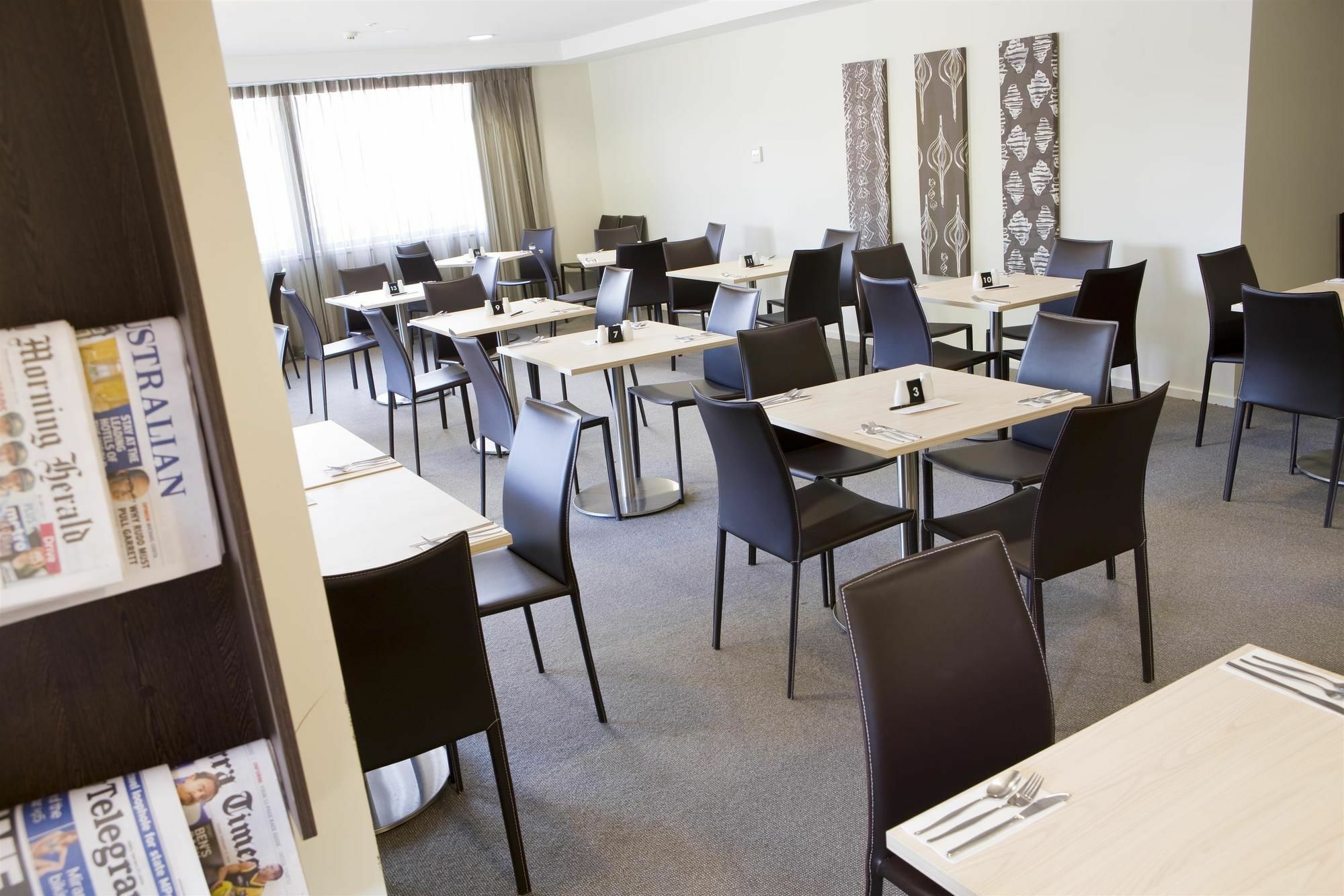 Western Tall Trees Hotel
