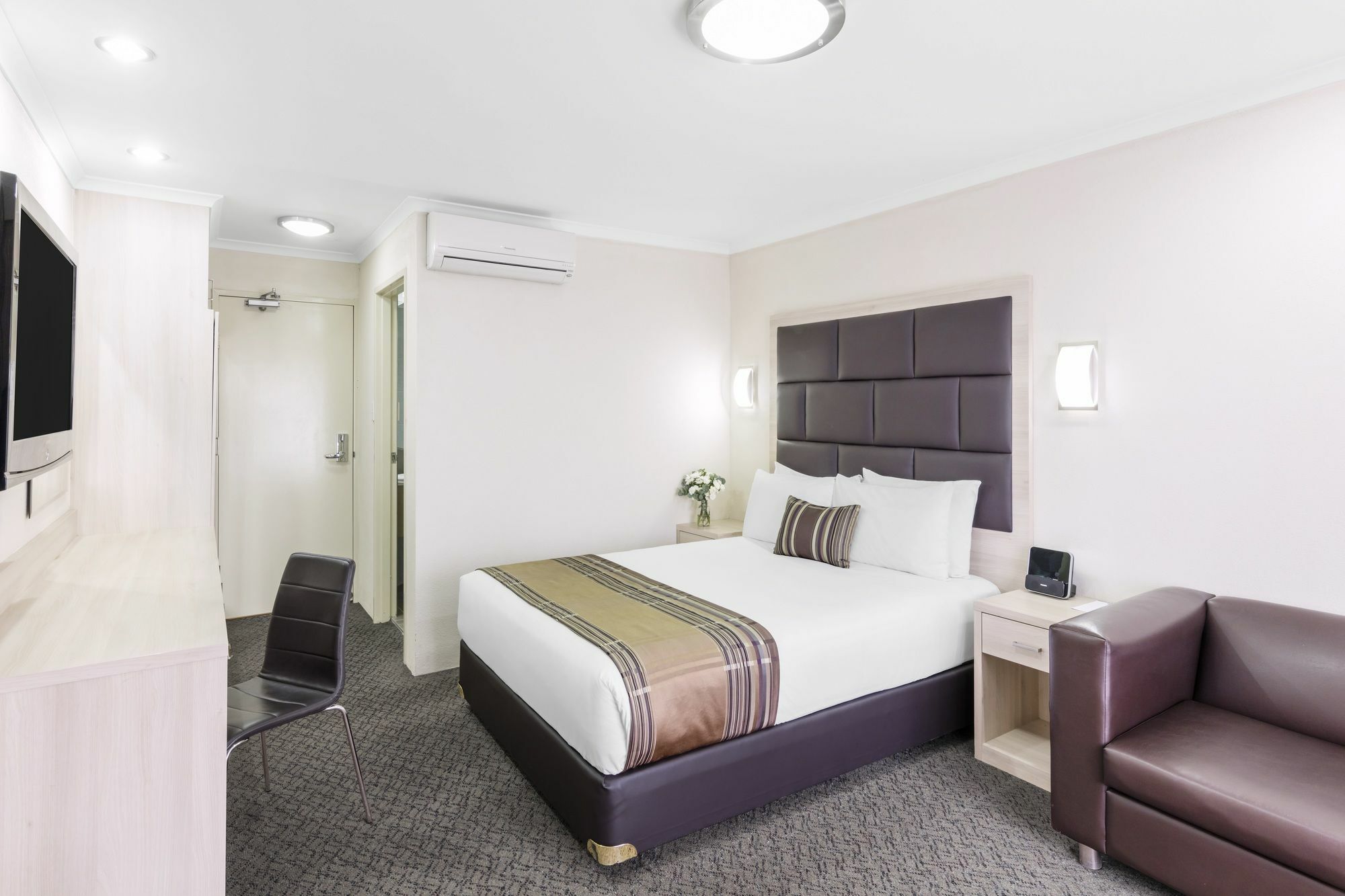 Garden Hotel, Western Signature Collection Hotel 4*