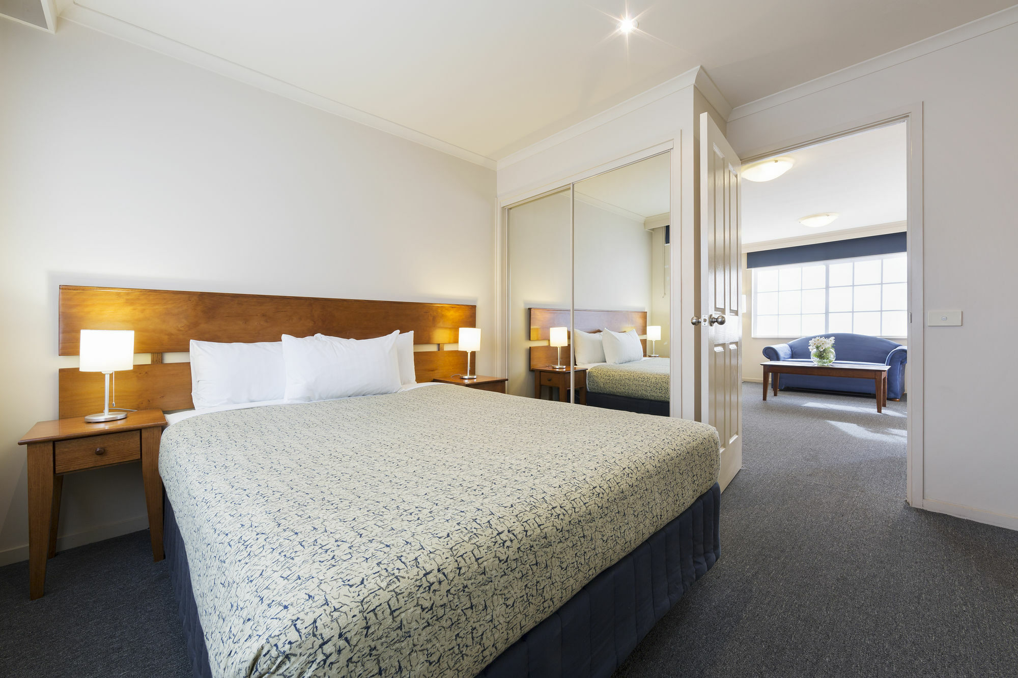 Parklands Official Aparthotel 3*