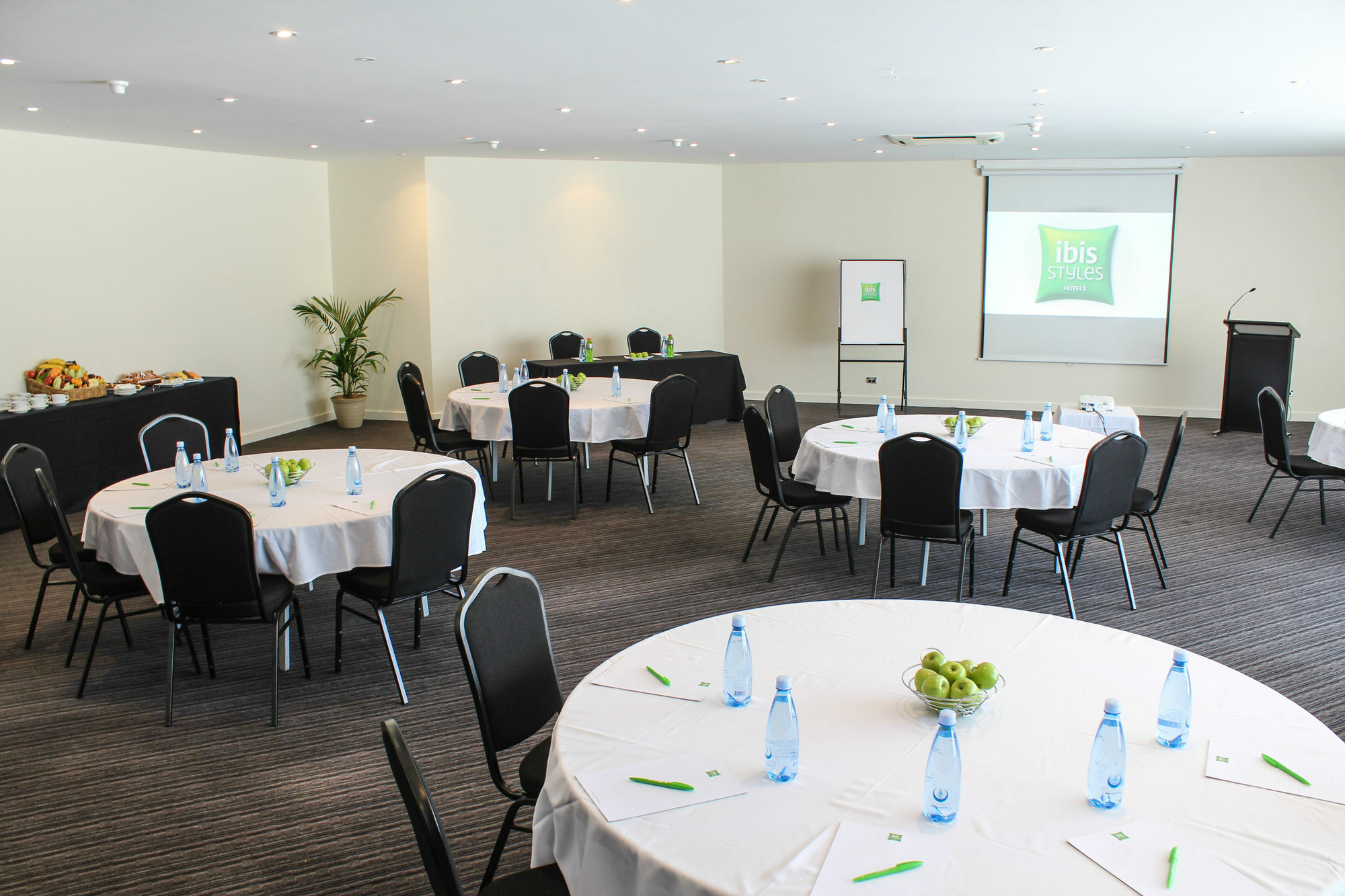Ibis Styles Eagle Hawk 4*