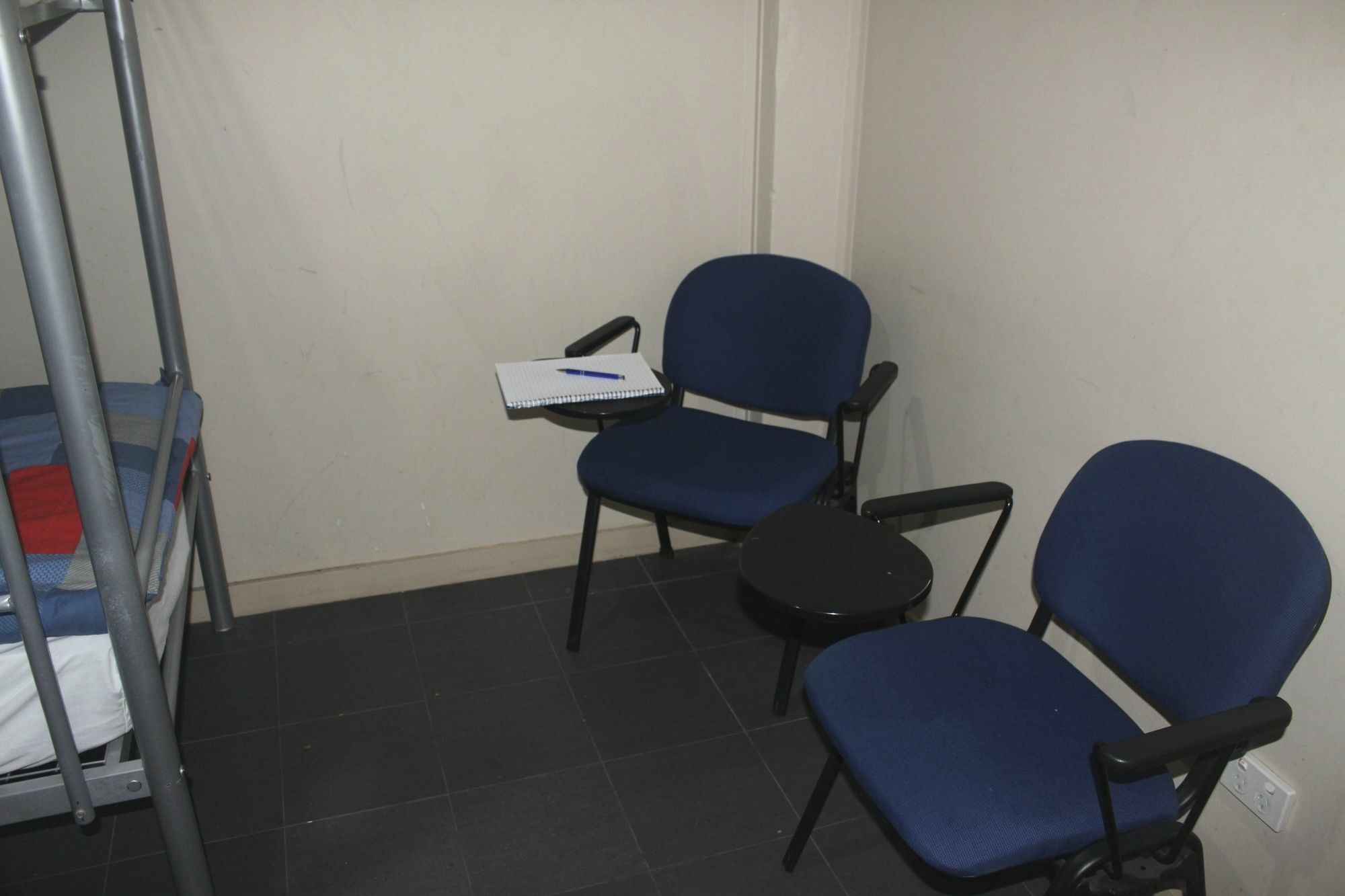 Dickson - Hotel 2*