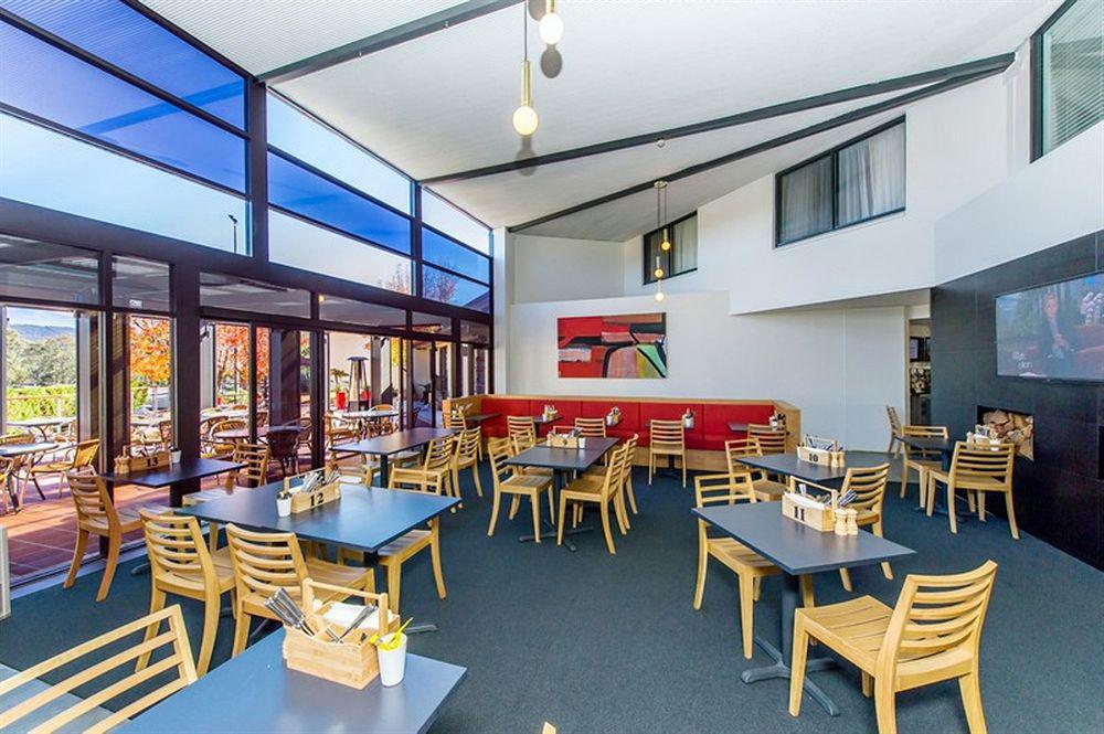 Hotel Alpha Canberra