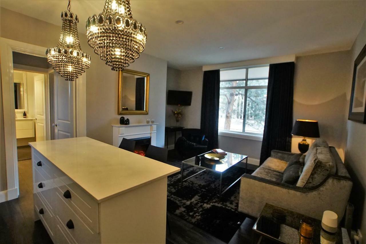 Life Apartment-full Kitchen & Separate Bedroom * Canberra