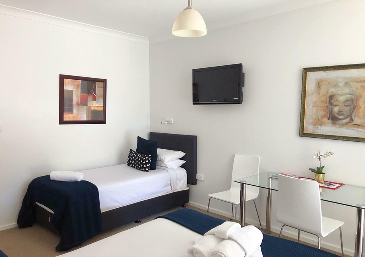 Aparthotel Short Term And Canberra