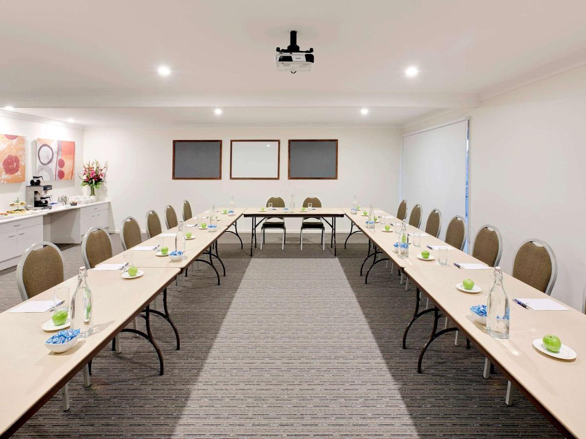Ibis Styles Tall Trees Hotel Canberra