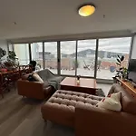 Private Room With Ensuite In The Cbd