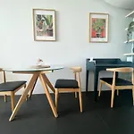 Central Lakeview Apartment Canberra