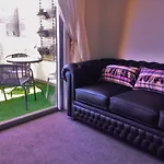 Ivy And Roses Boutique Apartments
