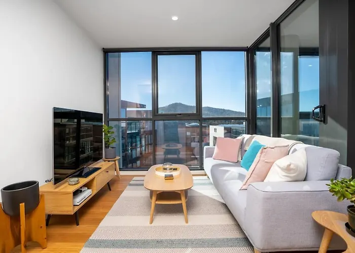 Perfectly Located 1Br Ba Apartment