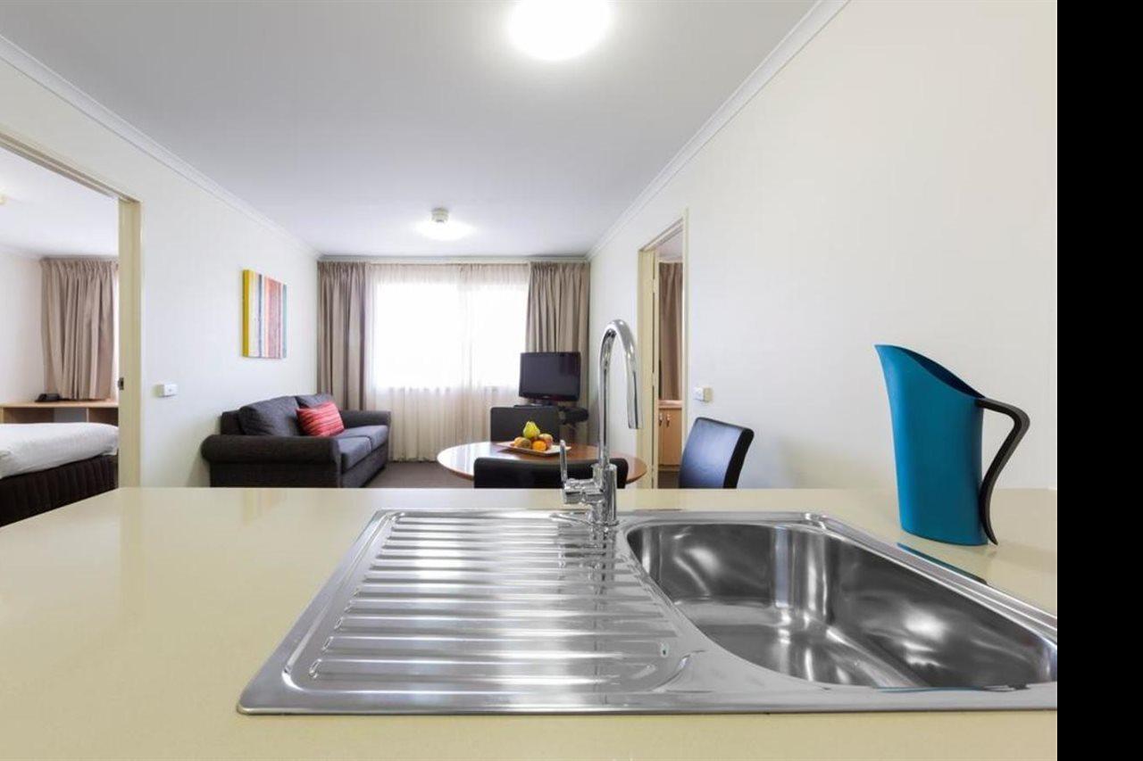Ramada Encore By Wyndham Belconnen