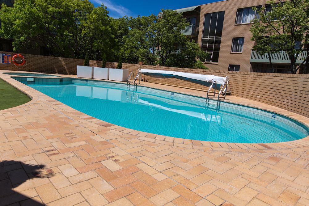 Kingston Terrace Serviced Apartment *