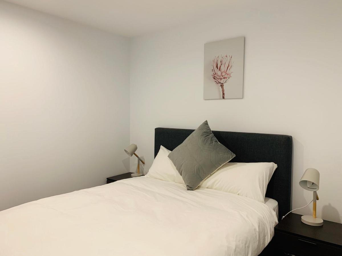 Apartment Best Located Brand New In Cbd Canberra