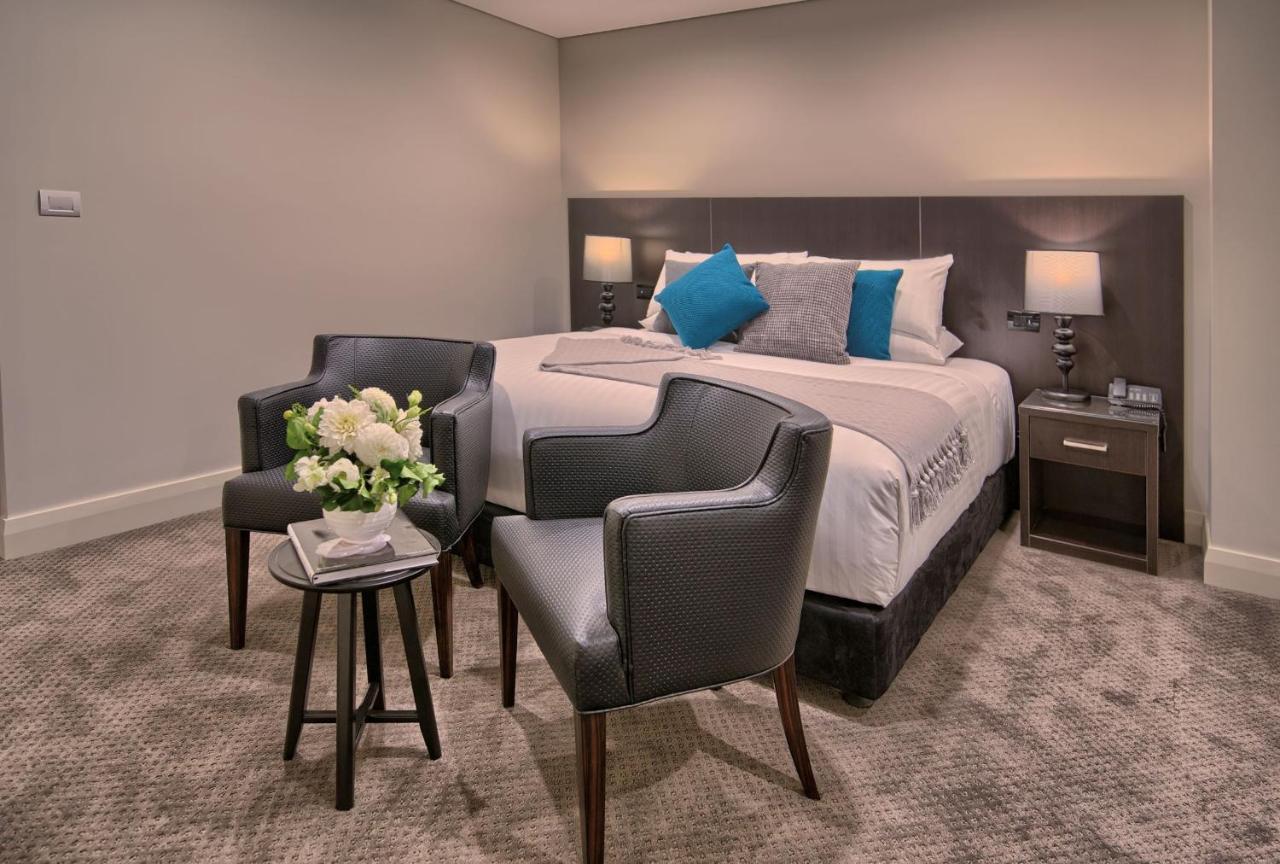 Hotel Rex Canberra