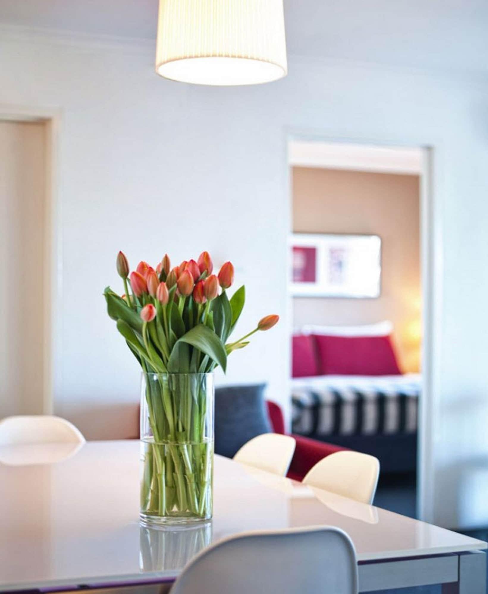 Adina Serviced Kingston Aparthotel 3*