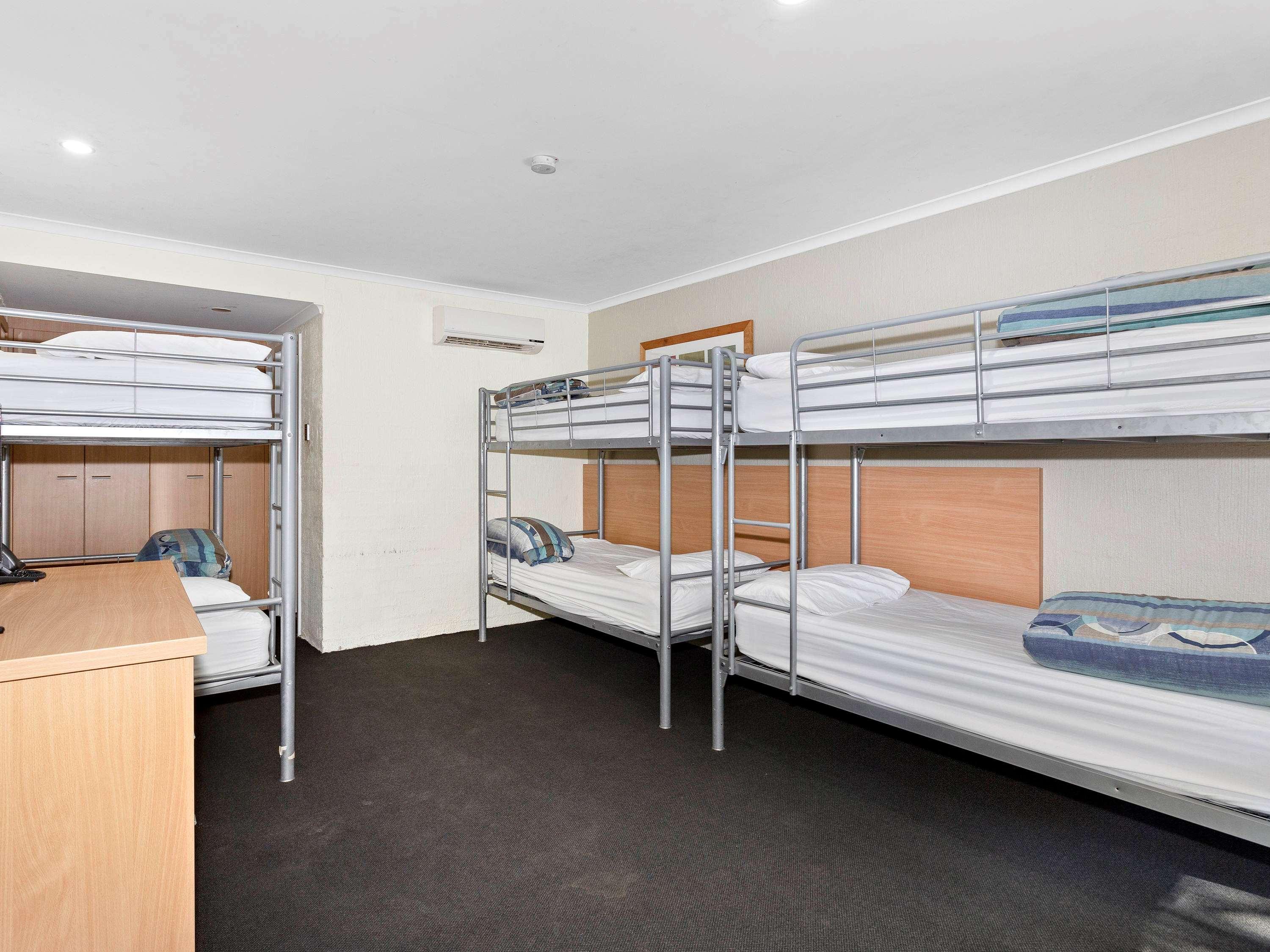 Ibis Styles Eagle Hawk Hotel Canberra