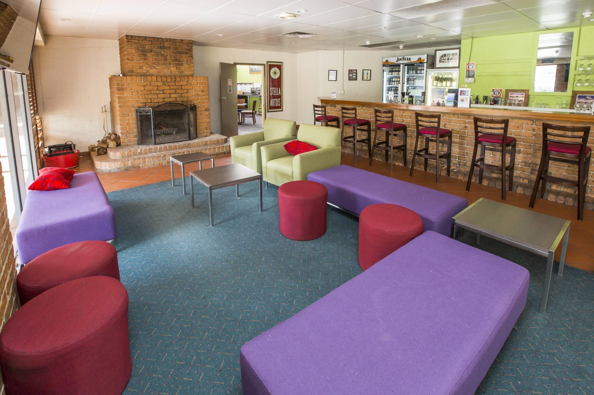 Ibis Styles Eagle Hawk Hotel