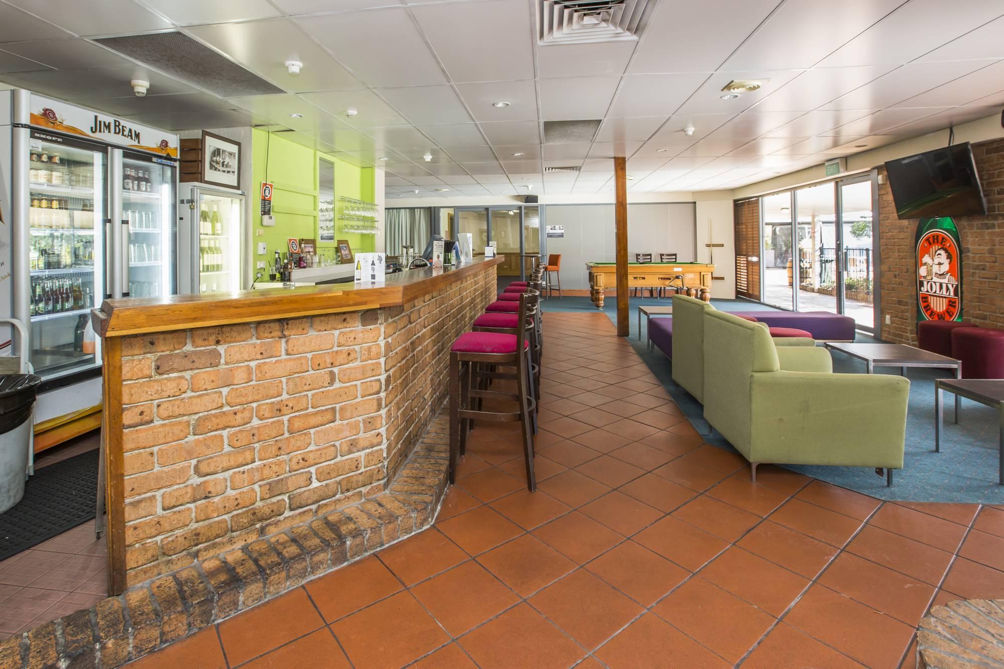 Ibis Styles Eagle Hawk Hotel