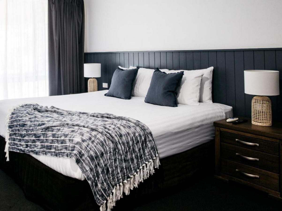 Ibis Styles Eagle Hawk Hotel 4*