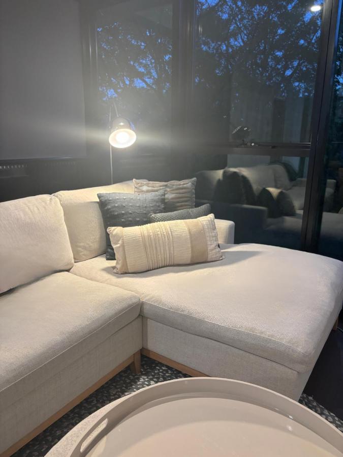 Apartamento Metropol 3 • Comfy• Luxury• • Free Parking *