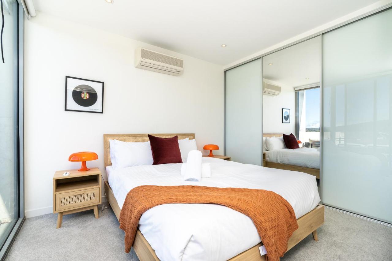 Brad36 2br Penthouse With Breathtaking View! * Canberra