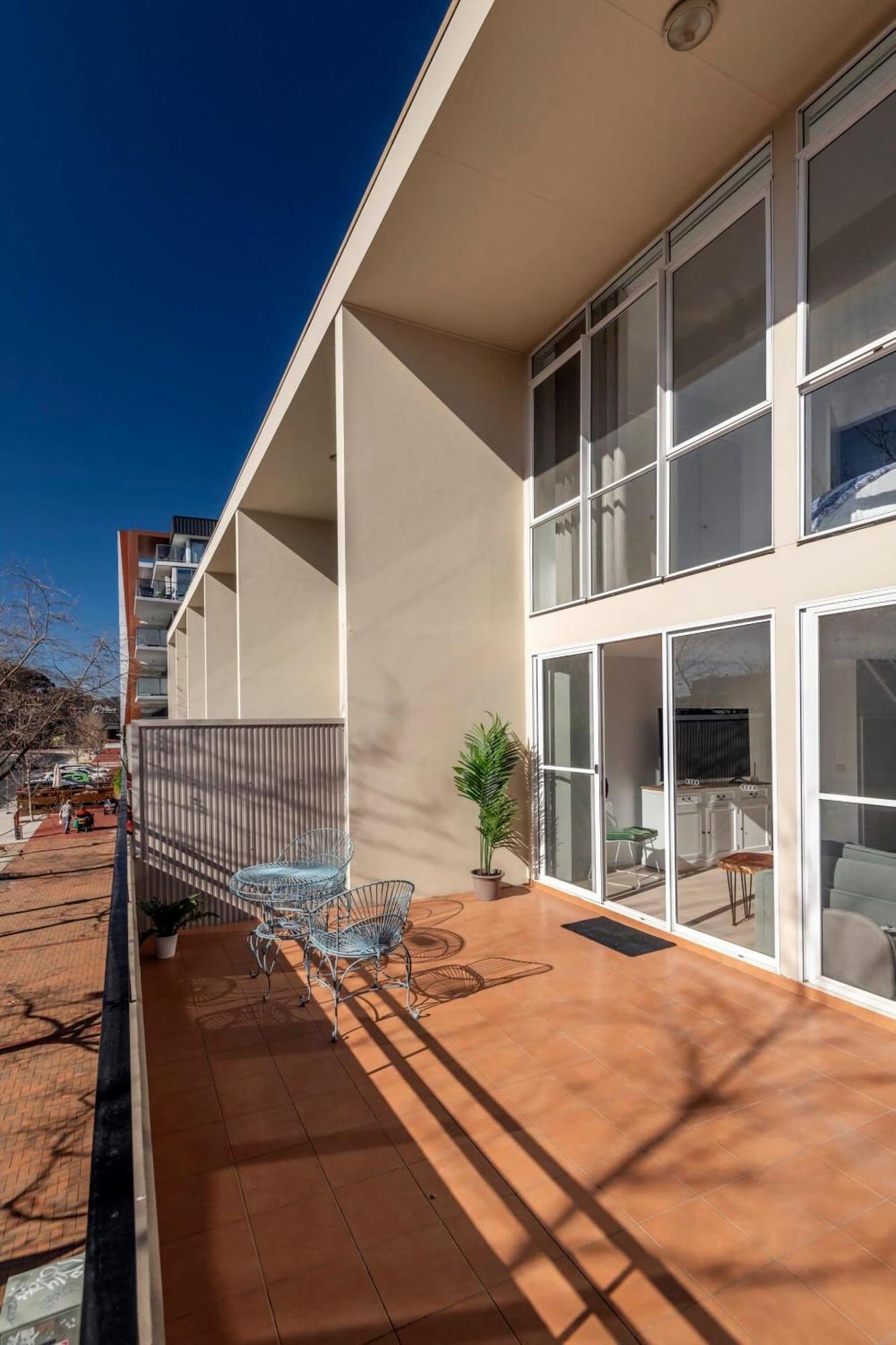 Apartamento Beautiful 3 Bedroom Townhouse Located In Dickson Camberra