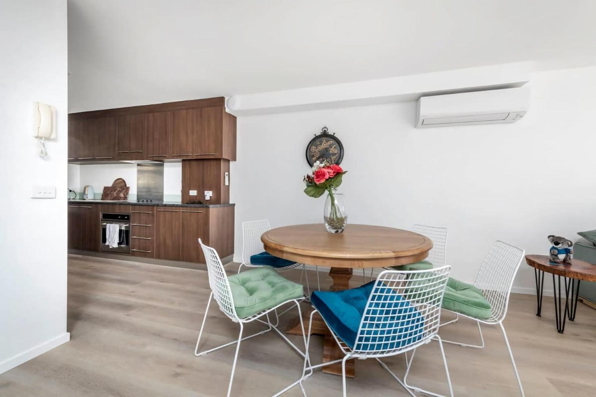 Beautiful 3 Bedroom Townhouse Located In Dickson Apartamento *