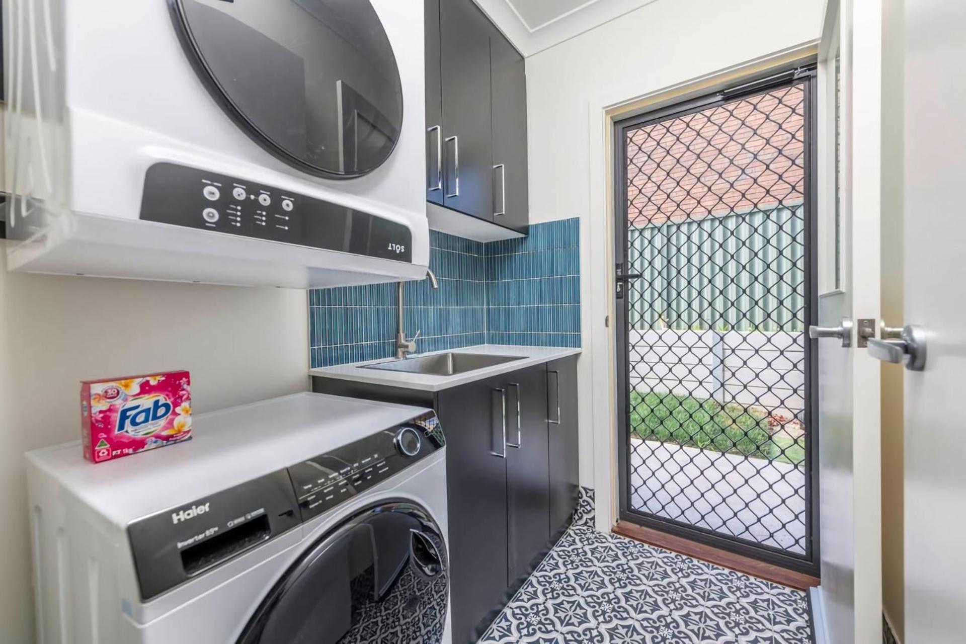 Gorgeous Hawker Townhouse *