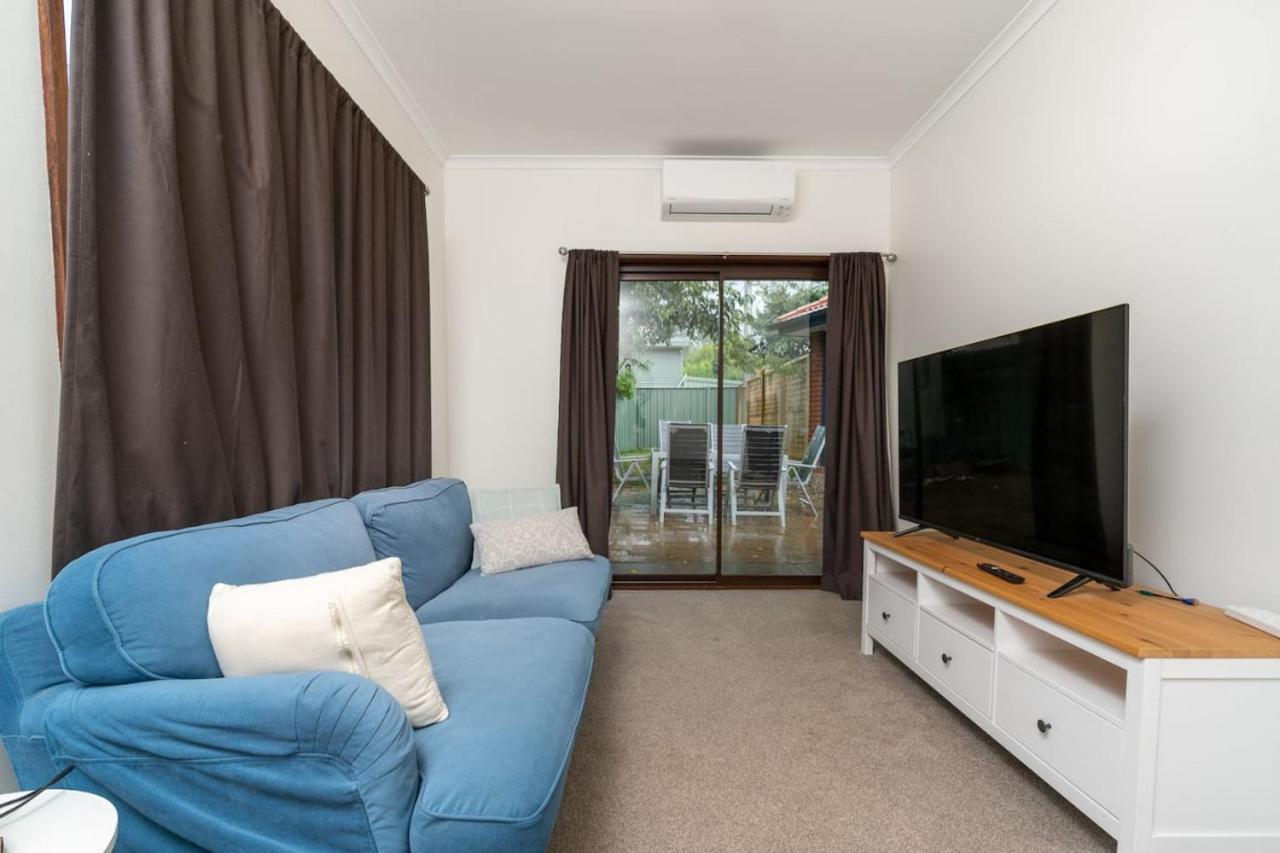 Casa de férias Beautifully Renovated Inner North Camberra