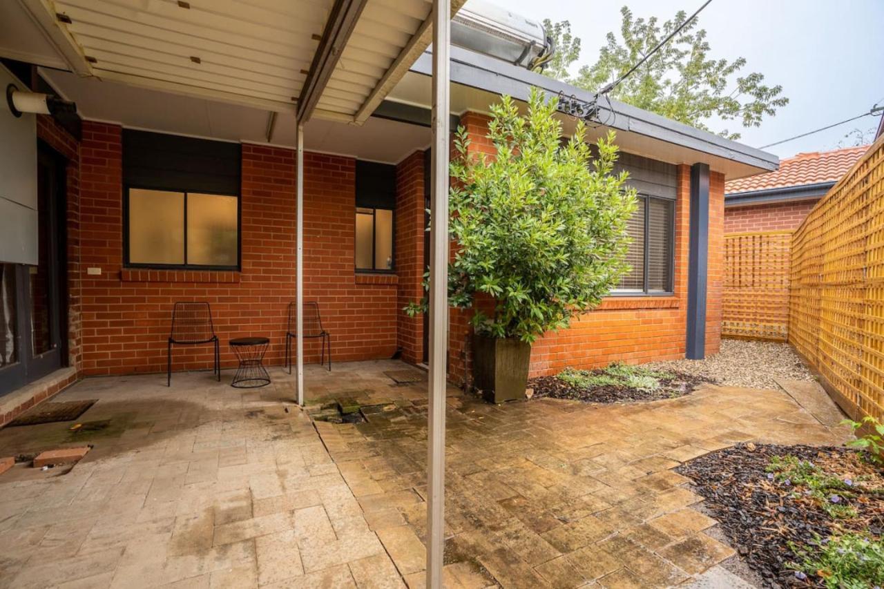 Casa de férias Beautifully Renovated Inner North Camberra