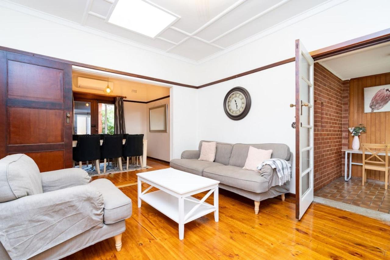 Casa de férias Beautifully Renovated Inner North *