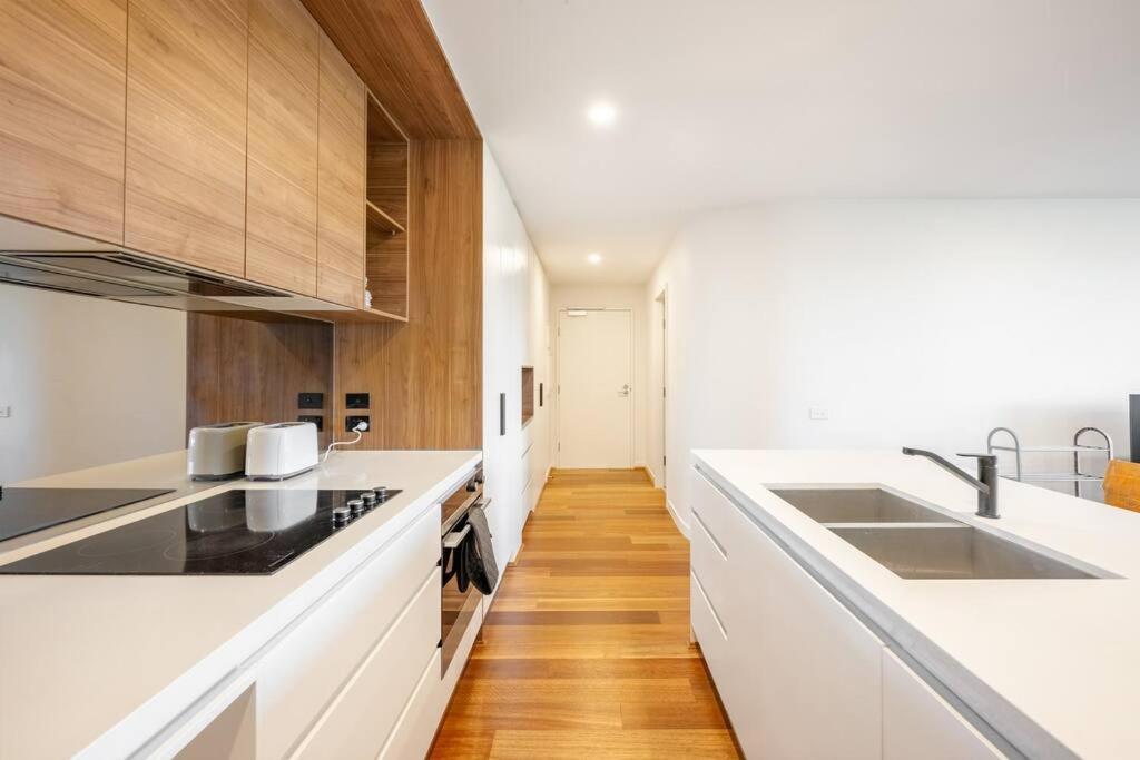 Apartment Modern Three Bedroom In Turner