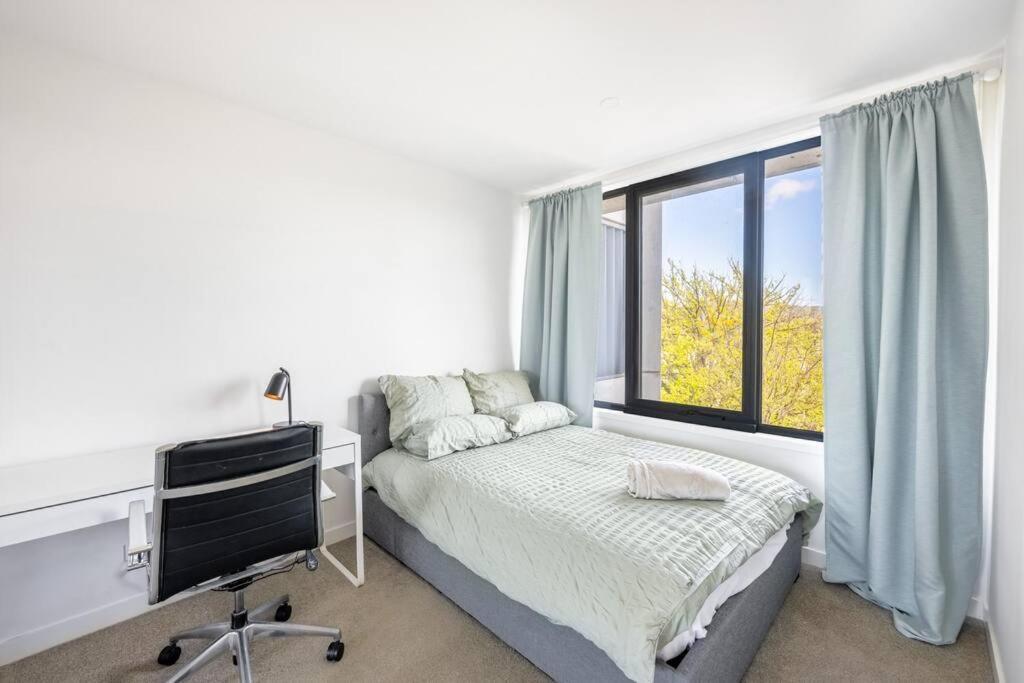 Modern Three Bedroom In Turner *