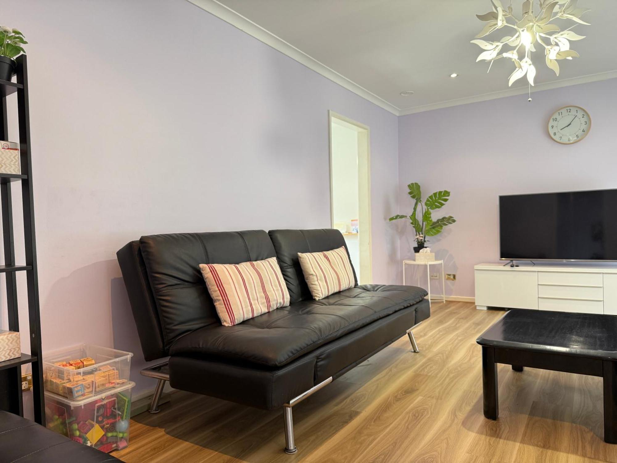 Scullin 3br House Villa Canberra