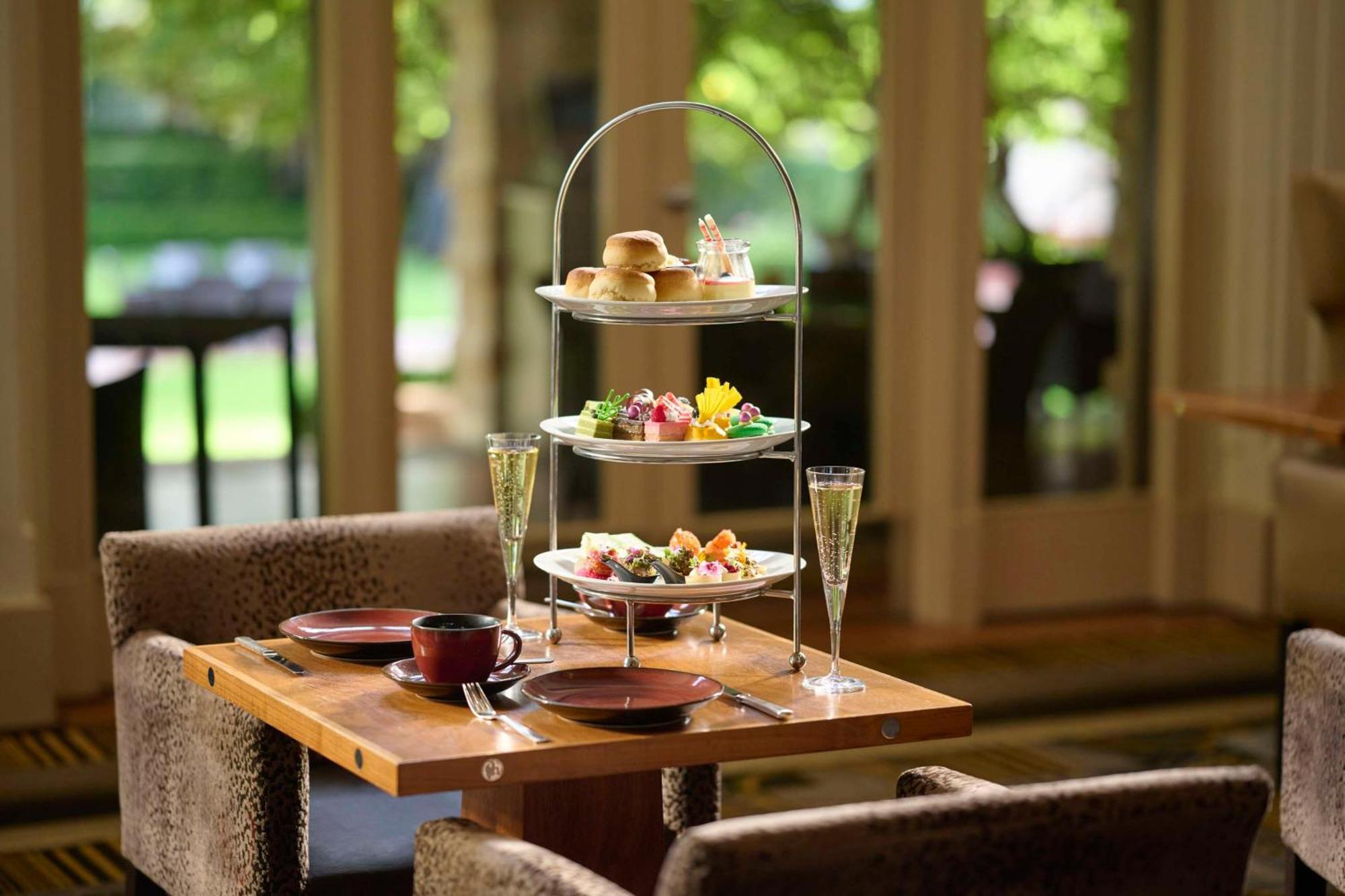 Hyatt - A Park Hyatt