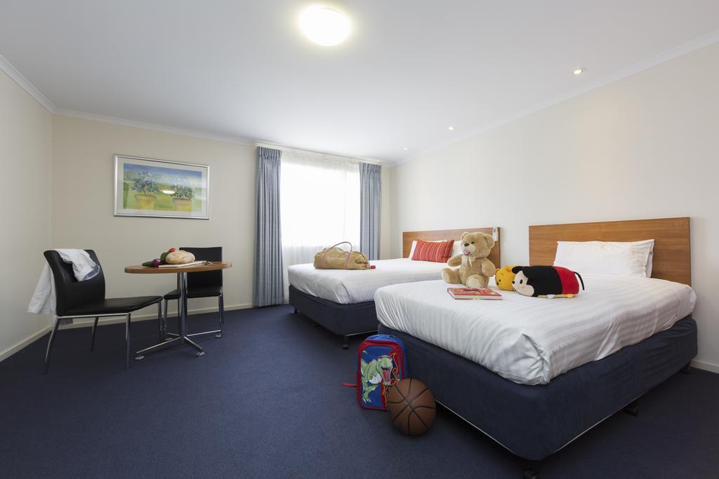 Ramada Encore By Wyndham Belconnen Hotel Canberra