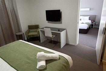 Abode Gungahlin 4* Canberra