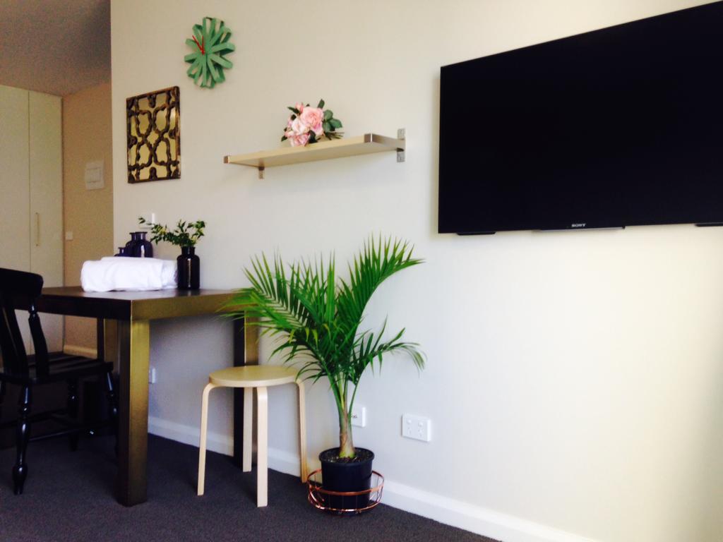 Ivy And Roses Boutique Canberra