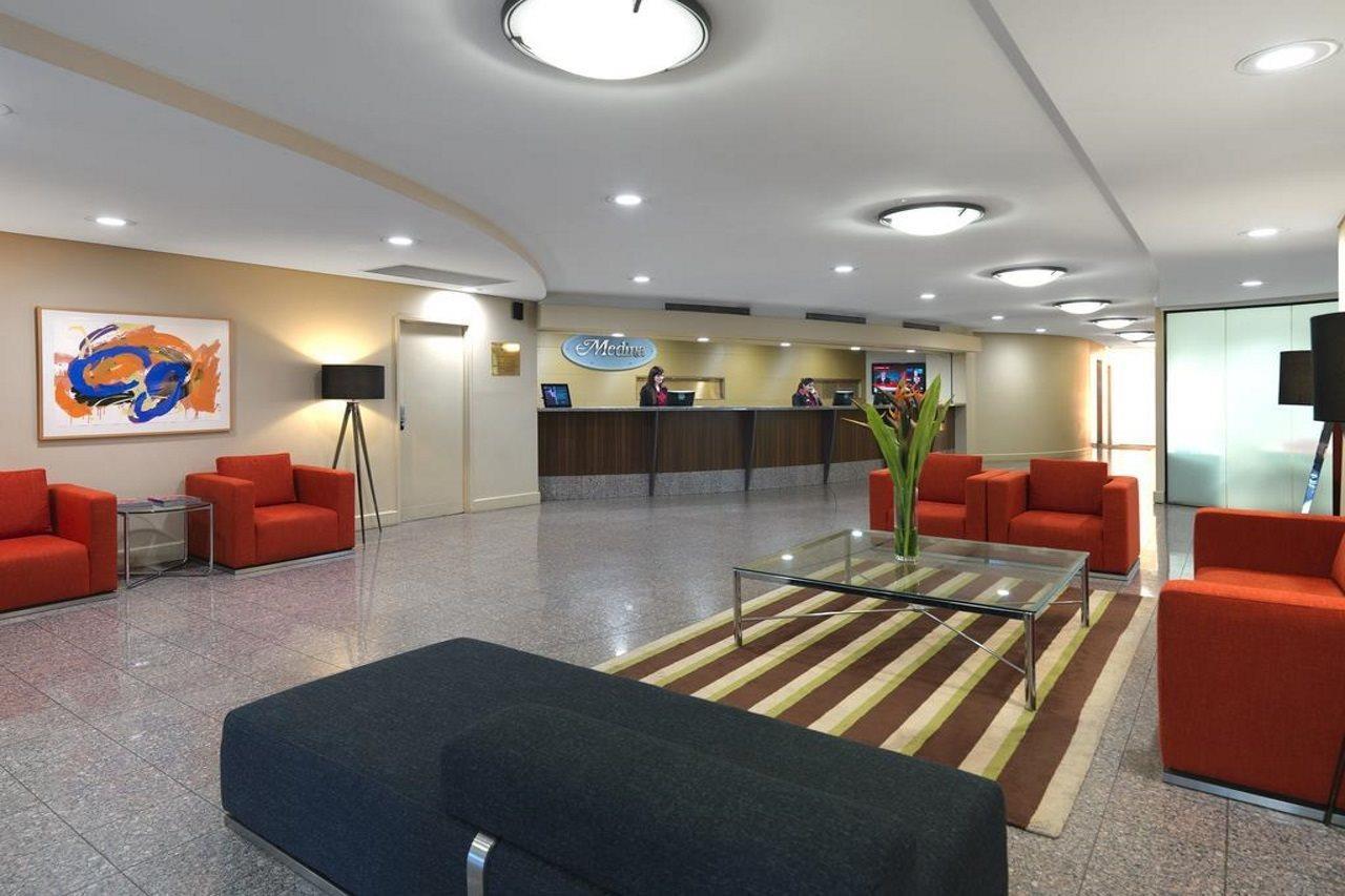 Aparthotel Adina Serviced Court
