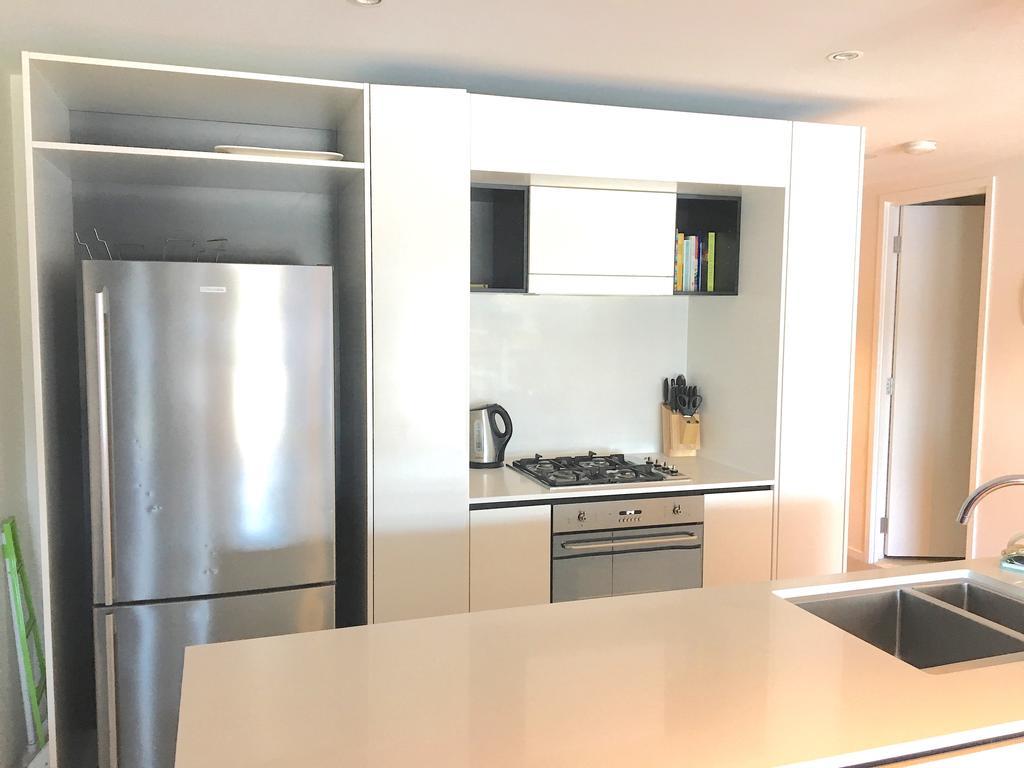 Boutique Deluxe Three Bedroom Kingston Foreshore *