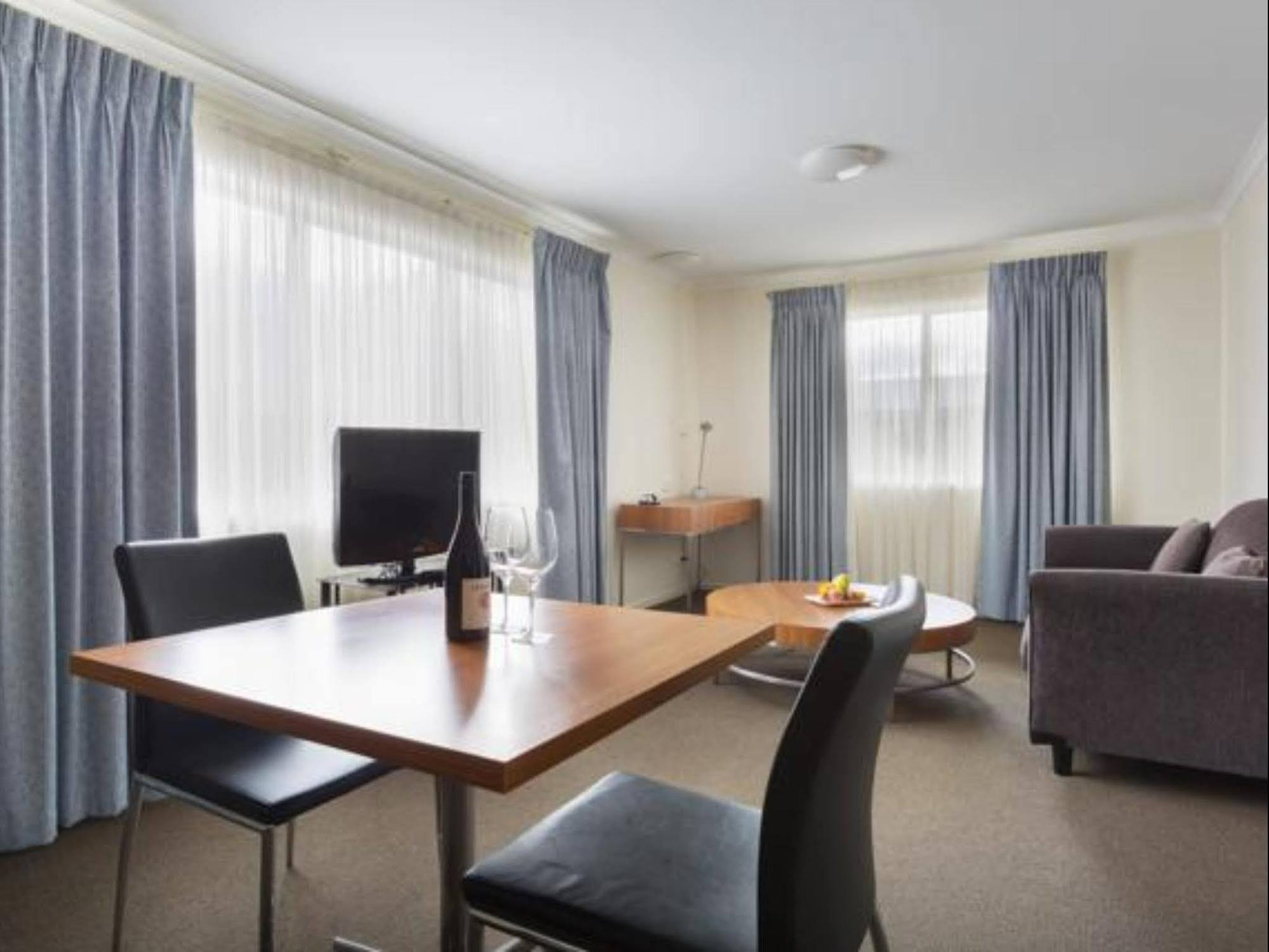 Hotel Ramada Encore By Wyndham Belconnen