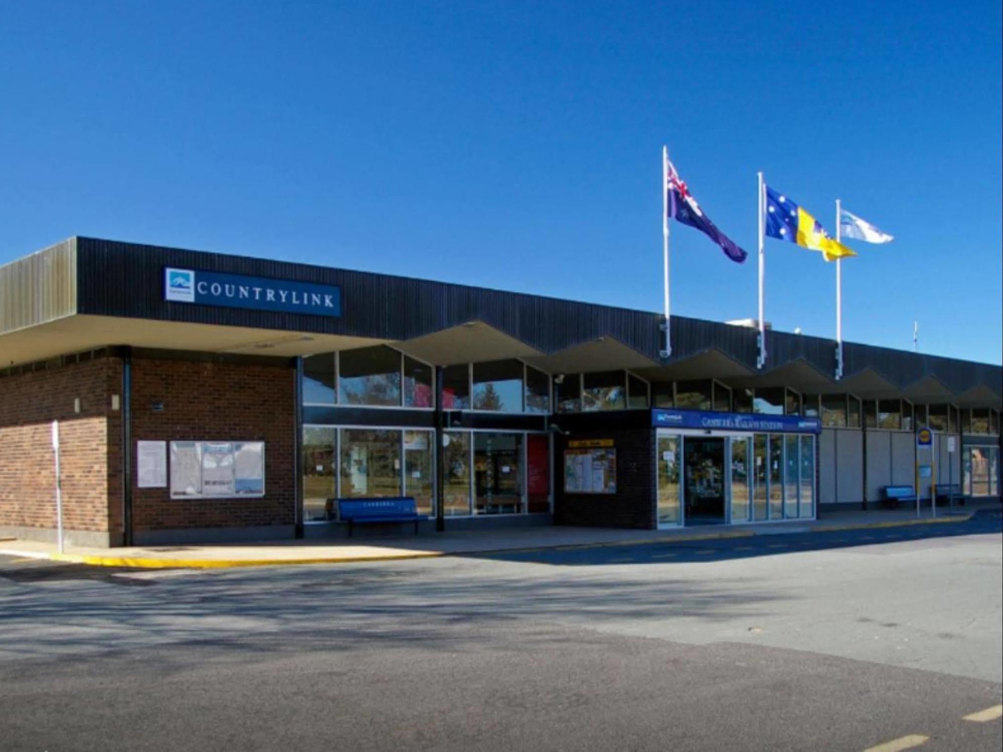 Ramada Encore By Wyndham Belconnen Hotel 4*