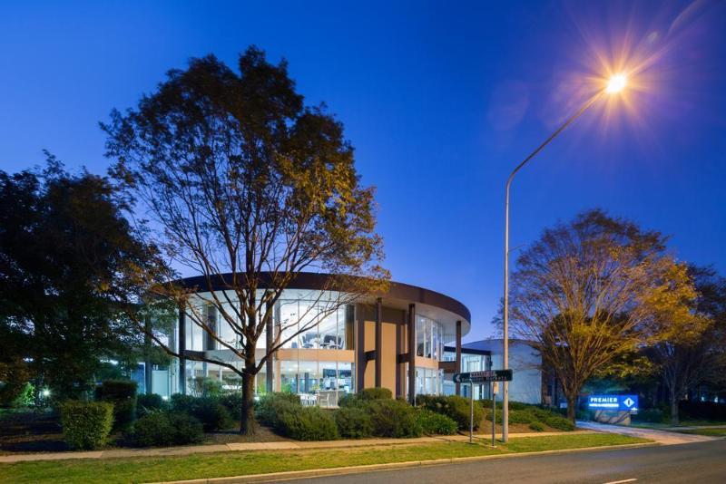 Hotel Ramada Encore By Wyndham Belconnen 4*