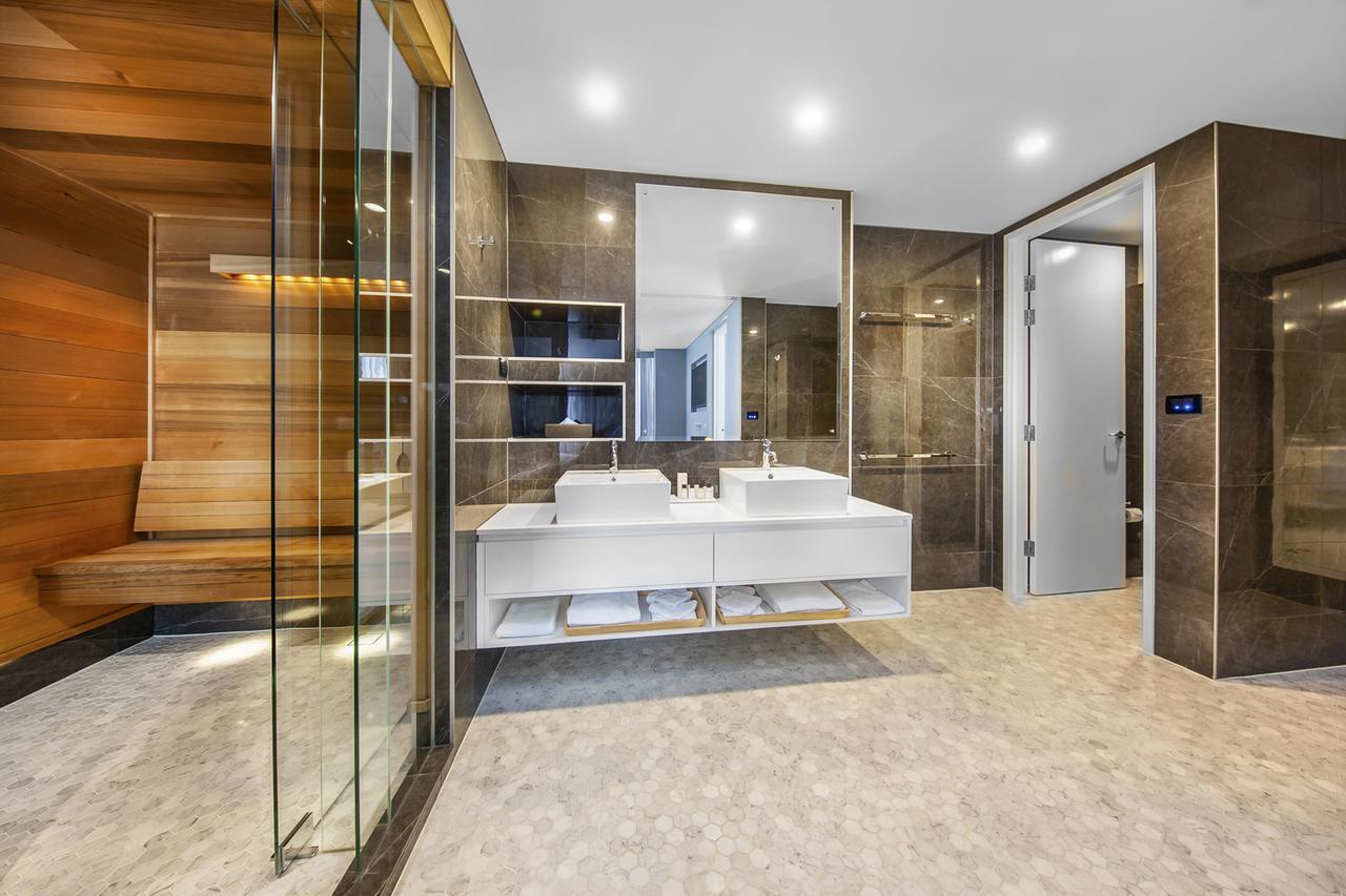 Hotel Rex Canberra
