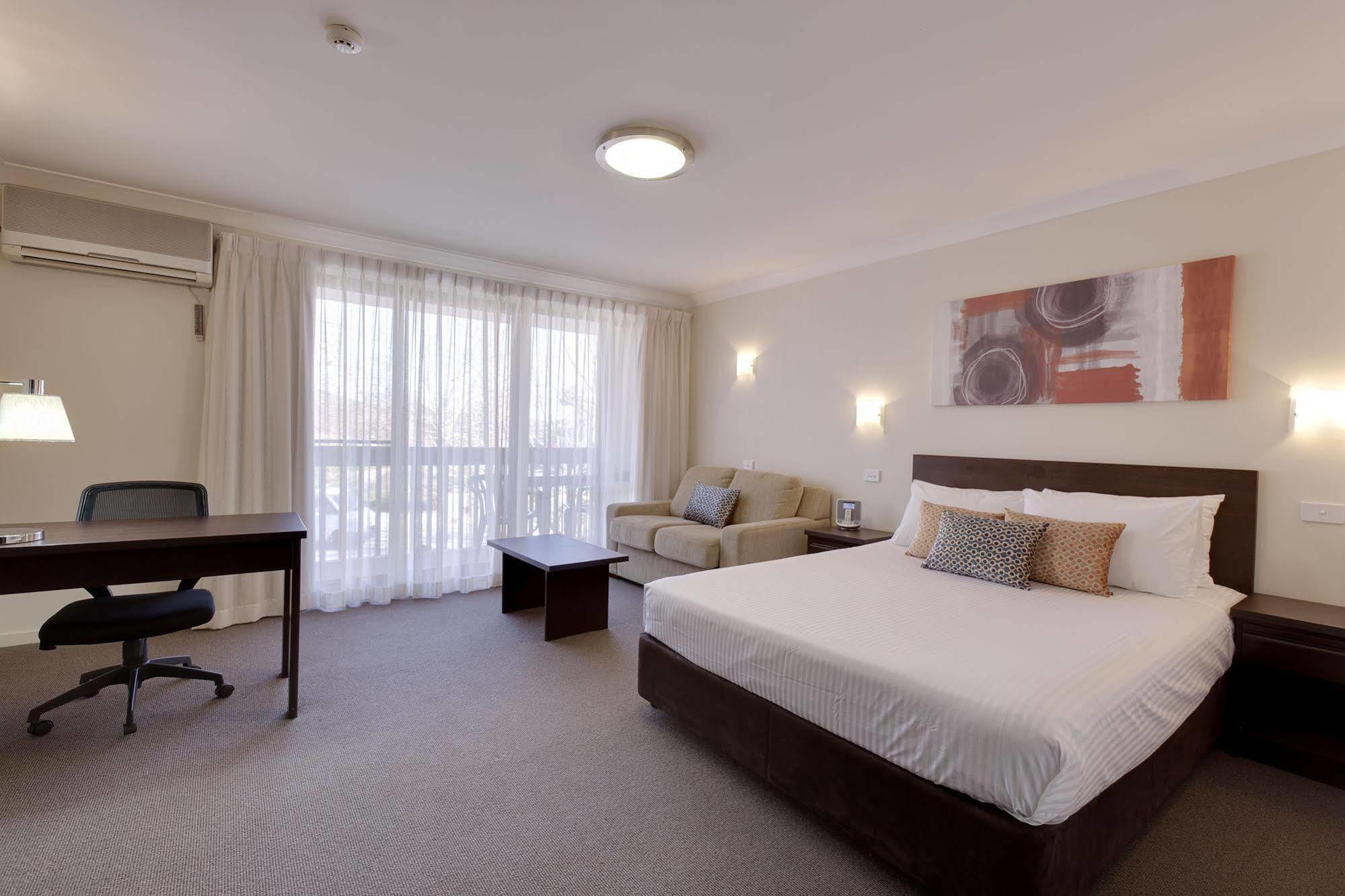 Hotel Tall Trees Ainslie Motel Camberra