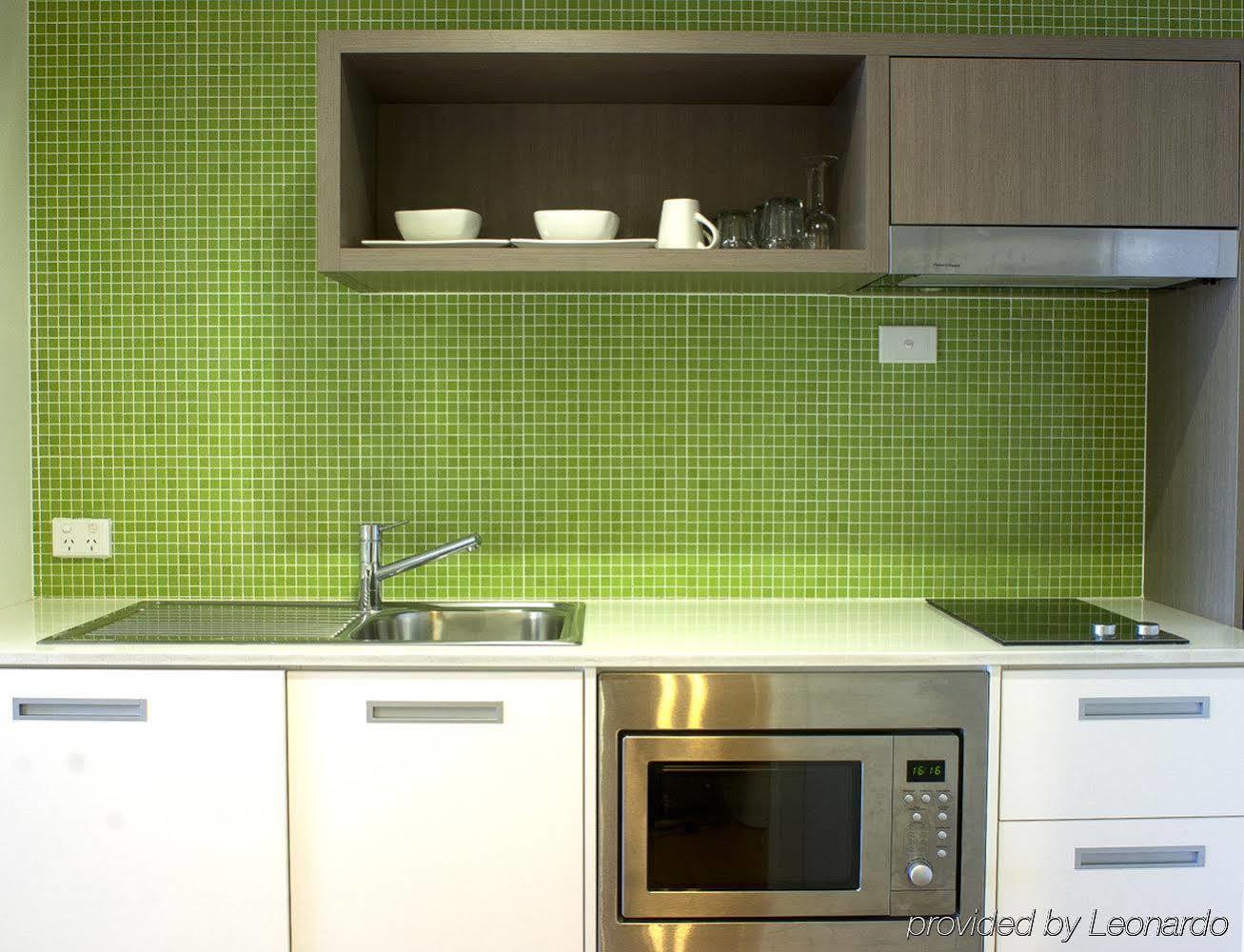 Aparthotel Abode Gungahlin 4*