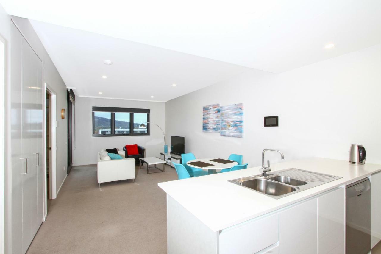 Iq Smart Apartments 704 Braddon Act * Camberra
